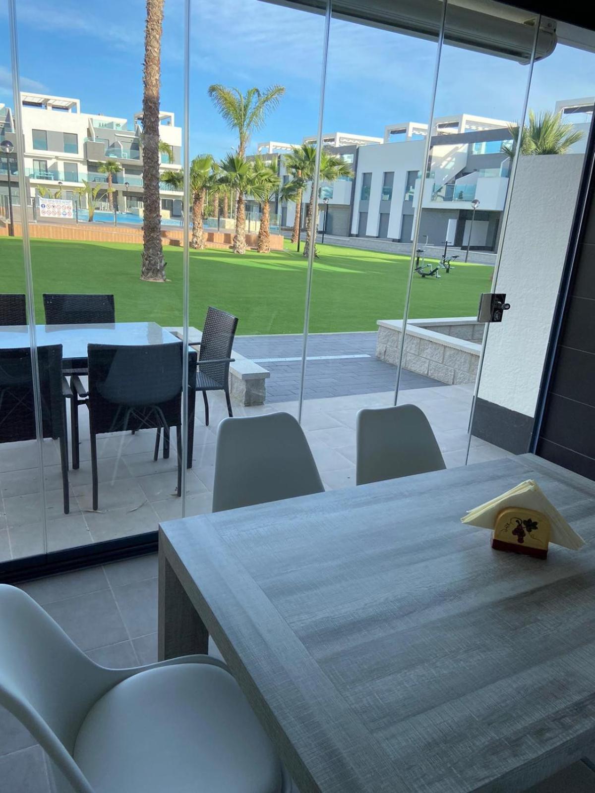 Oasis Beach El Raso Guardamar La Mata (Torrevieja) Exterior foto