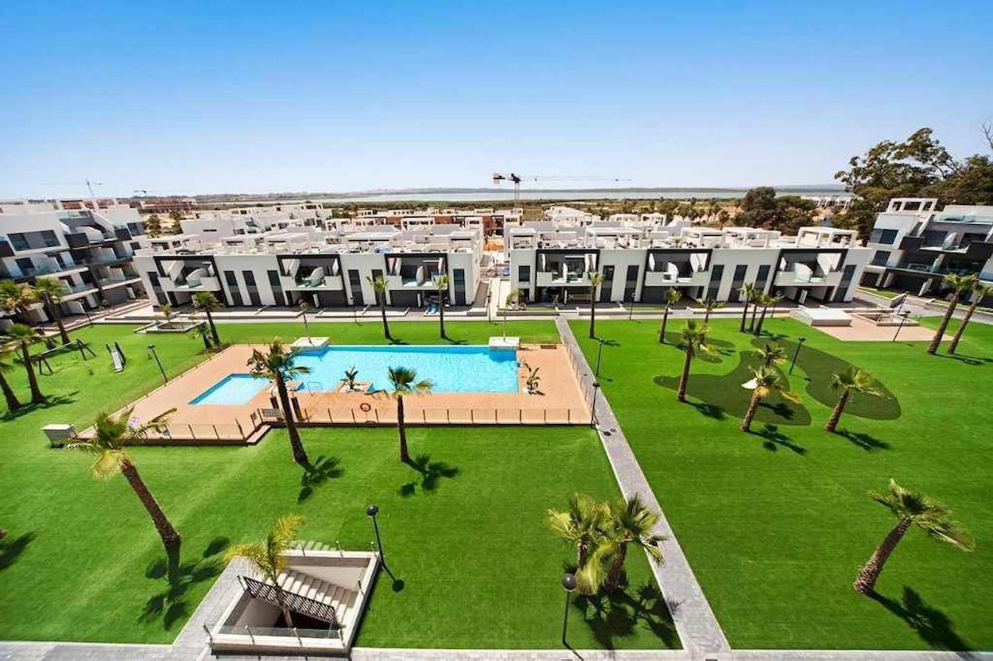 Oasis Beach El Raso Guardamar La Mata (Torrevieja) Exterior foto